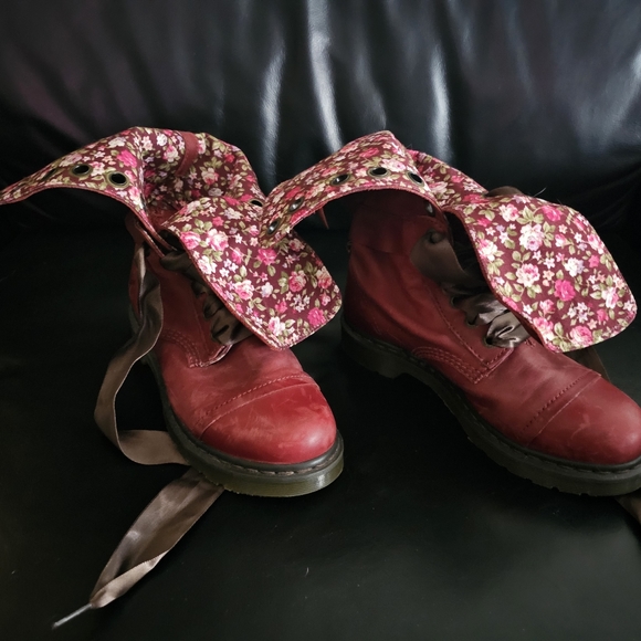 Dr Martens 1914 Triumph Red US Size 10 - Picture 7 of 9